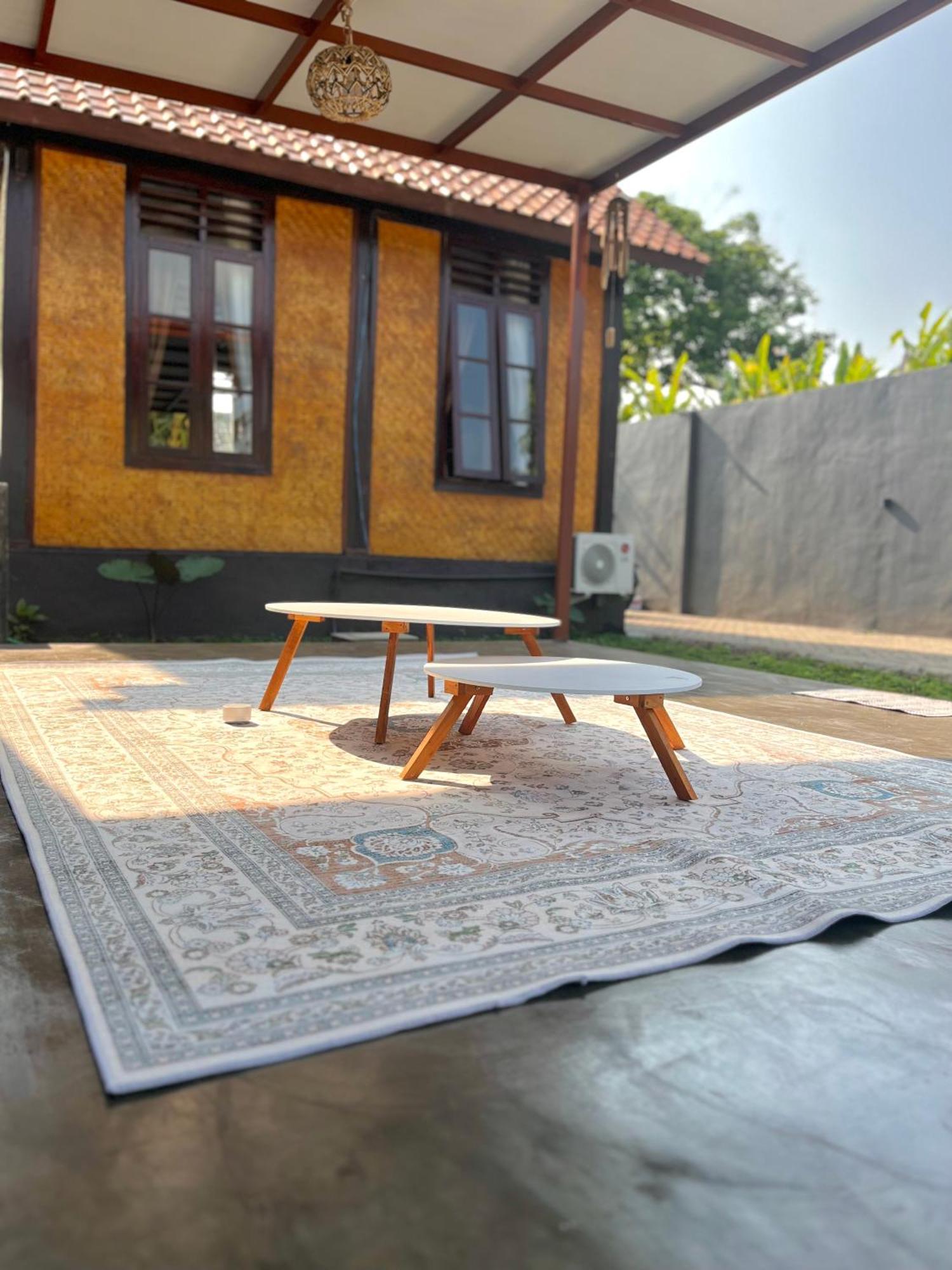 Joglo Homestay Banyuwangi Exterior photo